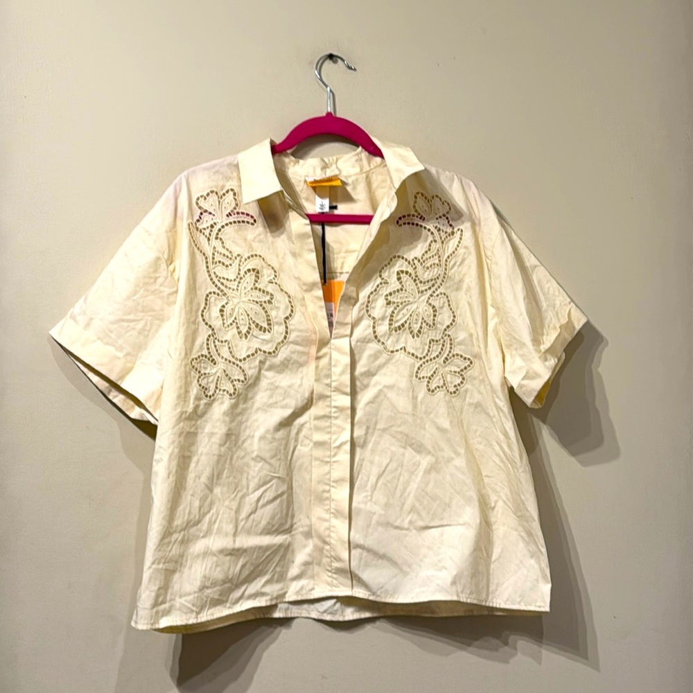 Target Cream Short Sleeve Embroidered Button-Front Blouse
